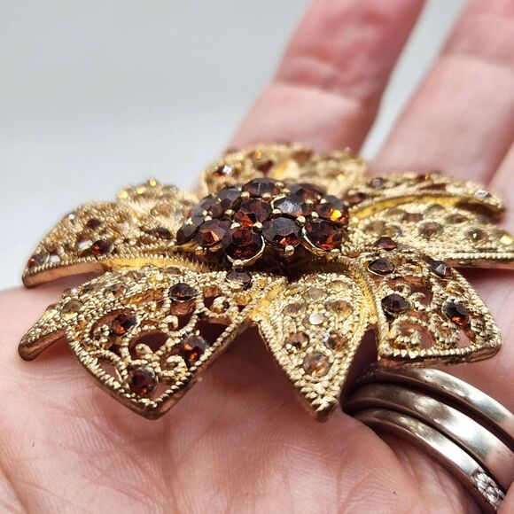 Vintage Filigree Brooch 2" Amber & Champagne Rhinestone Floral Open Scrollwork - Picture 8 of 9